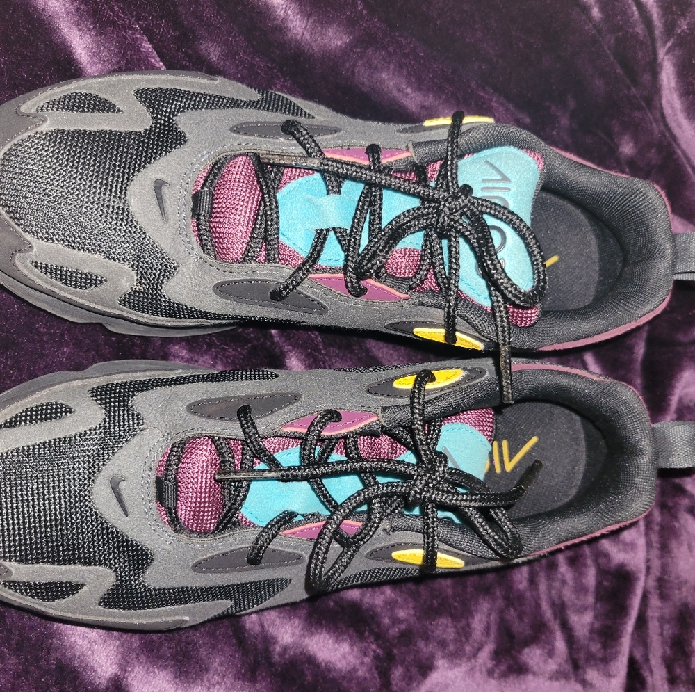 Nike Women's size 8.5
